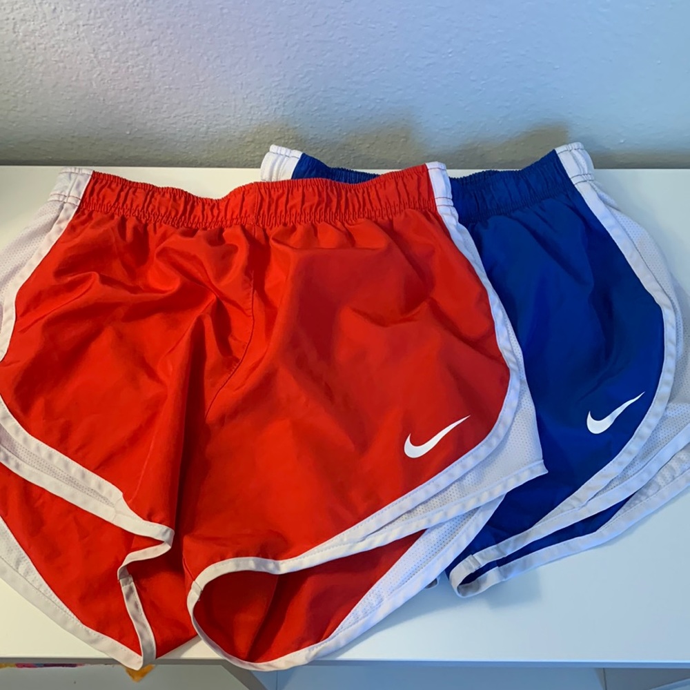 Nike Women's Dri-Fit Tempo Running Shorts